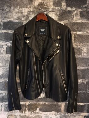 𝗦𝗢𝗟𝗗 Abercrombie & Fitch Black Leather Biker/Moto Jacket unisex